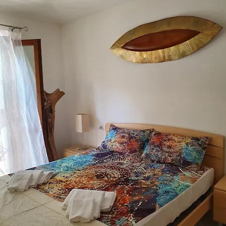 Casa vacanze In La Bouganville Monte Petrosu
