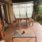 In La Bouganville 蒙特佩特罗素