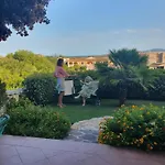 度假居 In La Bouganville *